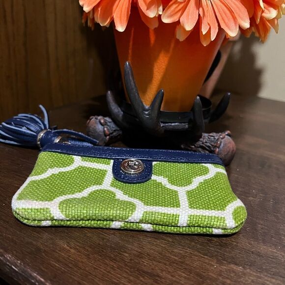 Spartina 449 Tassel Green Ivory and Navy Linen Leather Wristlet - Picture 2 of 4